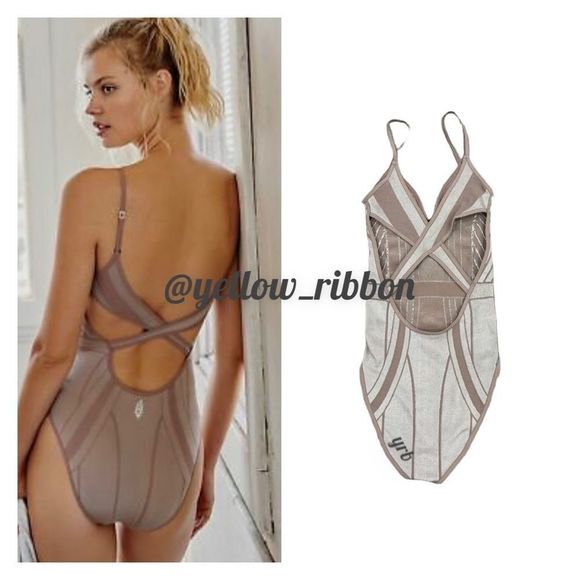 🆕 FP Movement Metallic Bodysuit | Size: XS/S - Picture 2 of 3